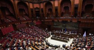 Coronavirus, ok della Camera a risoluzione di maggioranza