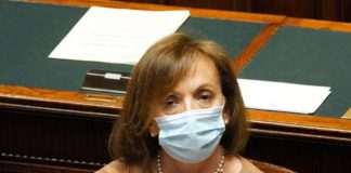 La sottosegretaria Zampa: “Persone over 60 vanno responsabilizzate e rese consapevoli”