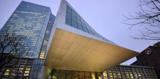 Bce, la pandemia frena la ripresa
