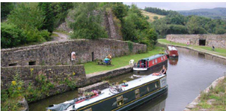 Navigazione turistica tra il Garda e Mantova riutilizzando le infrastrutture esistenti