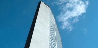 Zona rossa, Lega: “Attentato alla Lombardia, vogliono mettere in ginocchio la Regione per affossare autonomia” Covid, mozione contro Gallera rinviata dal centro destra. Quattro franchi tiratori tra i banchi della maggioranza