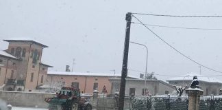 Neve a Bozzolo e Curtatone, mezzi del Comune in giro per lo spargimento del sale