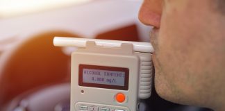 Ebbro alla giuda dell’auto non si ferma all’alt e rifiuta l’acol test, nei guai un 42enne di Marmirolo