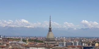 Torino, colazione garantita per i senzatetto a Natale e Santo Stefano