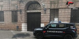 Ostiglia: perde il lavoro e tenta il suicidio davanti al Comune