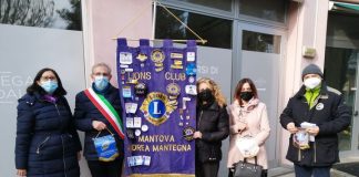 Dal Lions Club Andrea Mantegna 10 scatoloni di generi alimentari e 20 tessere per le famiglie in difficoltà di Porto Mantovano