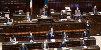 Governo, dalla Camera via libera alla fiducia
