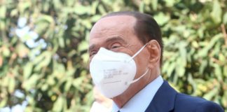 Berlusconi “Pettegolezzi su Forza Italia, restiamo nel centrodestra”