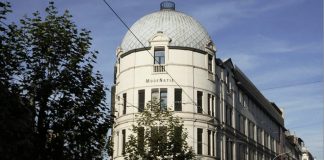 Un brano di merletto del XV secolo custodito a Casa Andreasi in mostra ad Anversa