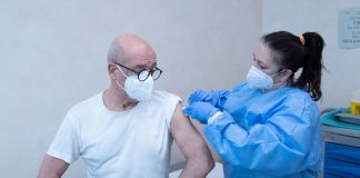 Iniziato al Poma il richiamo della vaccinazione anti Covid, oggi i primi 50 sanitari