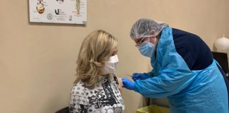 Vaccinazioni partite nelle Rsa: “da Asst servono più dosi” Vaccinazioni partite nelle Rsa: "serve però che Asst aumenti il numero di dosi"