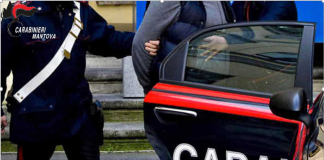 Trovato in possesso di ketamina e hashish, arrestato giovane di 22 anni Aggredisce a schiaffi e pugni l'ex compagna. Arrestato un 27enne: il giudice decide poi il divieto di avvicinamento alla donna