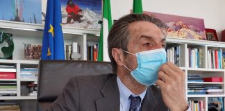 Fontana: “Riaperture in sicurezza. Il Governo accolga le istanze delle Regioni” Il governatore Fontana positivo al Covid, è asintomatico