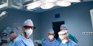 Occhiali intelligenti nella sala operatoria della Chirurgia Toracica del Poma