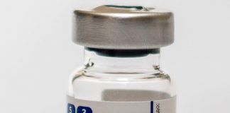 Vaccino Sputnik, accordo per produrlo in Italia: uno stabilimento in Lombardia Vaccino Sputnik, accordo per produrlo in Italia: uno stabilimento in Lombardia