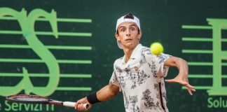 Tsitsipas ferma Musetti in semifinale ad Acapulco