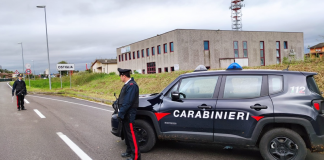 Positivo al Covid andava in giro per il paese: beccato al supermercato di Ostiglia. Denunciato