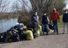 Ostiglia, rifiuti abbandonati all’Oasi delle Paludi. Volontari impegnati nella raccolta