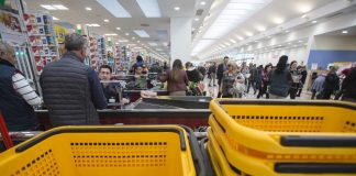 A febbraio in aumento le vendite al dettaglio