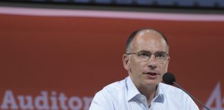 Covid, Letta “Il punto non è quando riaprire, ma come”