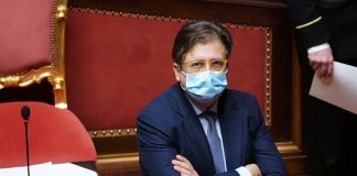 Sileri “Riaperture irreversibili ma presto per togliere coprifuoco”