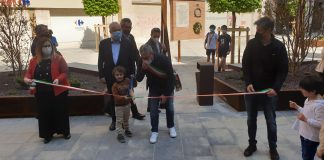 Taglio del nastro per la nuova piazza 80esimo Fanteria. Palazzi: “Ora l’appello ai condomini per la riqualificazione delle facciate”