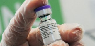 Vaccino terza dose e variante Delta, Pfizer: “Anticorpi più alti anche contro Delta” Vaccino Covid, nuovo errore in Toscana: 4 dosi somministrate a una 67enne