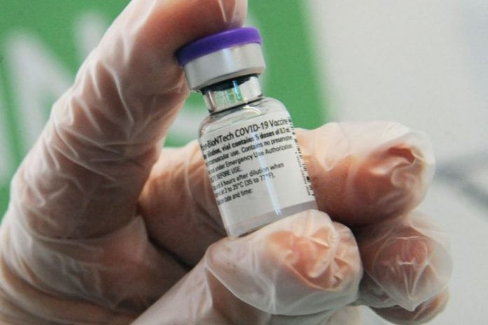 Vaccino Covid, nuovo errore in Toscana: 4 dosi somministrate a una 67enne