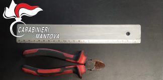 Giravano per le vie di Castel d’Ario con in auto strumenti per lo scasso, denunciati due romeni