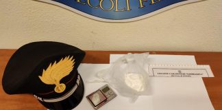 Ostiglia, nascondeva in casa 41 grammi di cocaina: in manette 32enne