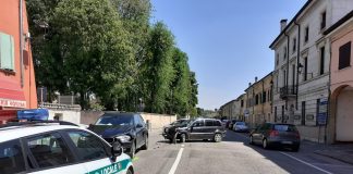 Frontale tra due auto a Roverbella, feriti i due conducenti