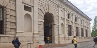 Domani allo Spazio Te presentazione del volume “Amarsi. Seduzione e desiderio nel Rinascimento”