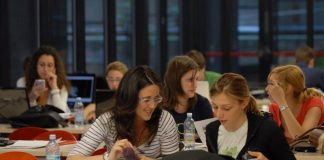 Il Politecnico rende obbligatoria la conoscenza della lingua italiana per gli stranieri