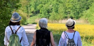 Donne in menopausa, dagli esperti un programma alimentare