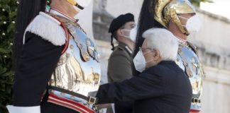 2 Giugno, Mattarella “Grati a chi ha difeso la Repubblica”
