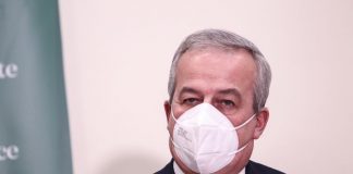 Vaccino, Locatelli “Astrazeneca solo per gli over 60”
