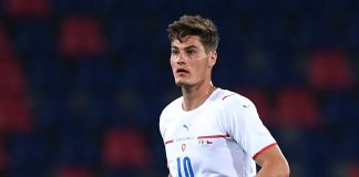 Schick lancia la Repubblica Ceca, Scozia battuta 2-0