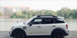 Mini SE Countryman ALL4, lo stile si rinnova