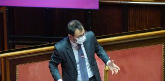 Patuanelli “Un errore la sospensione del cashback”