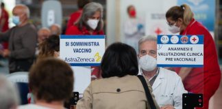 AstraZeneca e seconda dose, Clementi: “Non imporre mix vaccini”