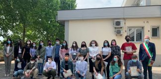 Porto Mantovano: borse di sudi e libri per gli studenti meritevoli
