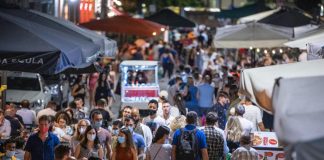 Variante Delta, Italia tra zona bianca e rischio zone rosse