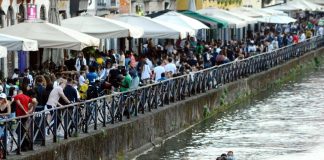 Covid, effetto mascherina sull’ansia sociale: c’è chi non la toglierà