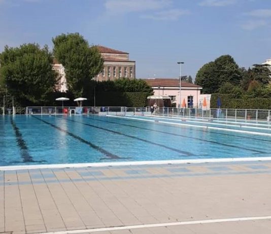 Piscina di Ostiglia fuori dal bando. Barberio: “Valuteremo ogni possibilità di finanziamento”