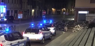 Sorpreso mentre ruba generi alimentari. Arrestato 26enne irregolare e pluripregiudicato. Avviate le procedure di espulsione