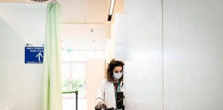 Vaccino Covid, Vaia: “Partiamo per vacanze con seconda dose fatta”