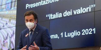 Italia dei Valori torna in Parlamento “Opposizione costruttiva”