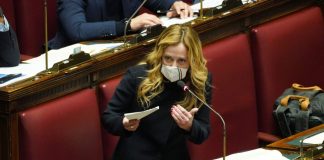 Meloni “Da Draghi parole di terrore, green pass non è libertà”