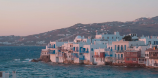 Covid: Mykonos, coprifuoco notturno e stop movida