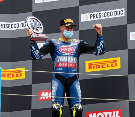 Superbike, tre podi per Pata Yamaha ad Assen: primo per Locatelli. Ma Rea fa filotto e sorpassa Razgatlioglu